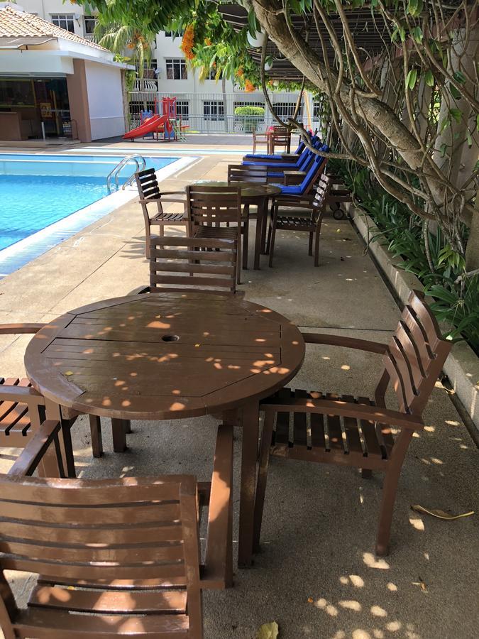Private Water Chalet Port Dickson Extérieur photo