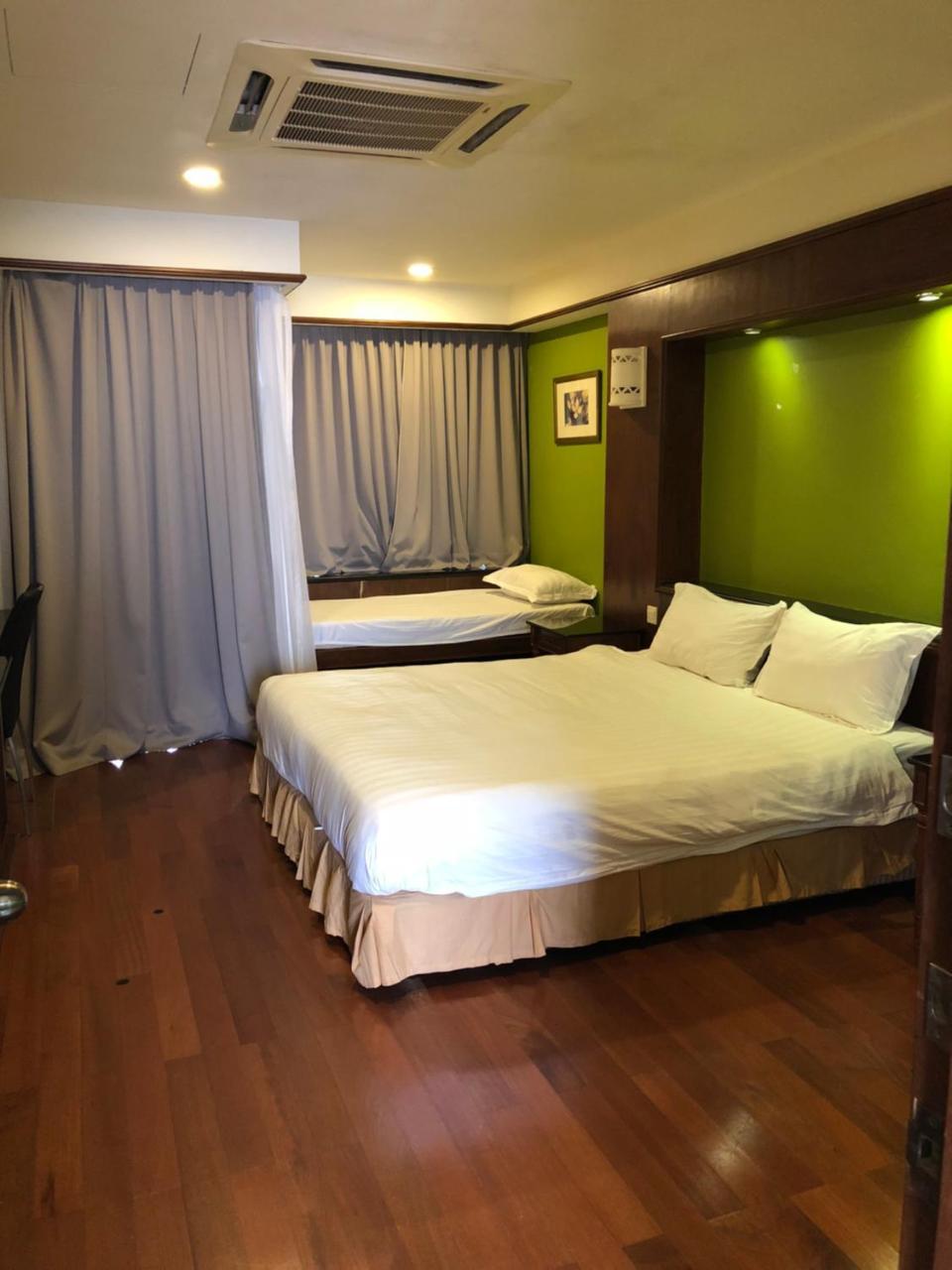 Private Water Chalet Port Dickson Extérieur photo