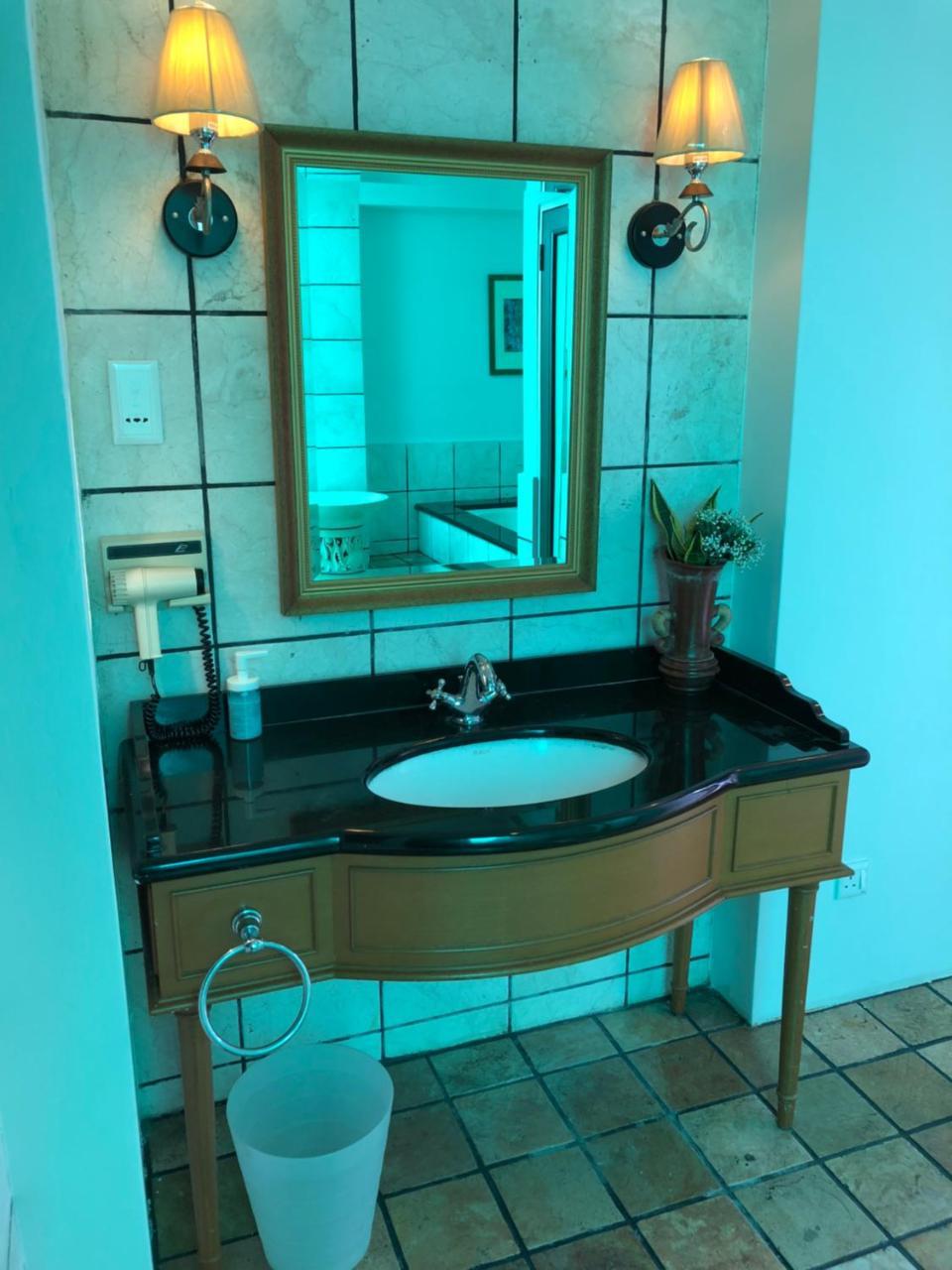 Private Water Chalet Port Dickson Extérieur photo